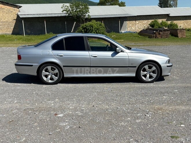 BMW 525-8