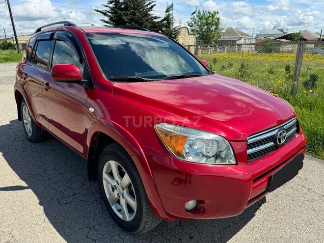 Toyota RAV4-3
