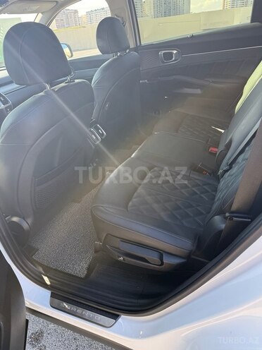 Kia Sorento-11