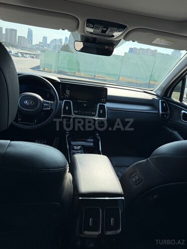 Kia Sorento-10