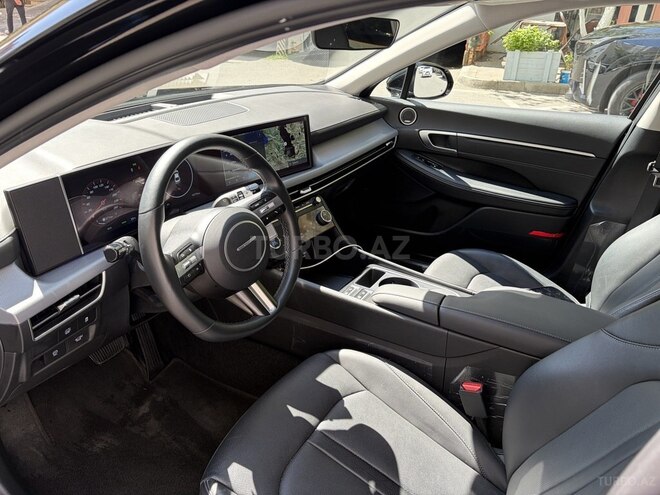 Hyundai Sonata-3