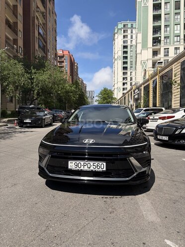 Hyundai Sonata-6