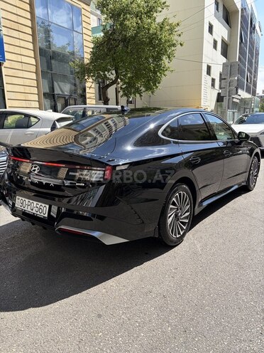 Hyundai Sonata-5