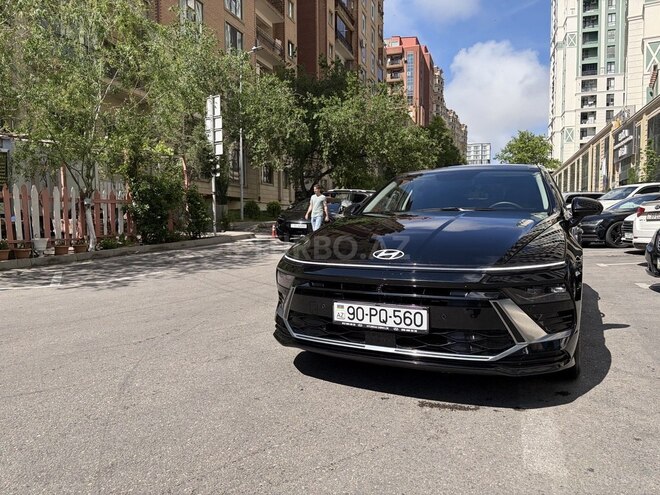Hyundai Sonata-2