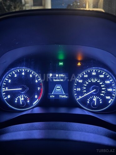 Hyundai Elantra-5