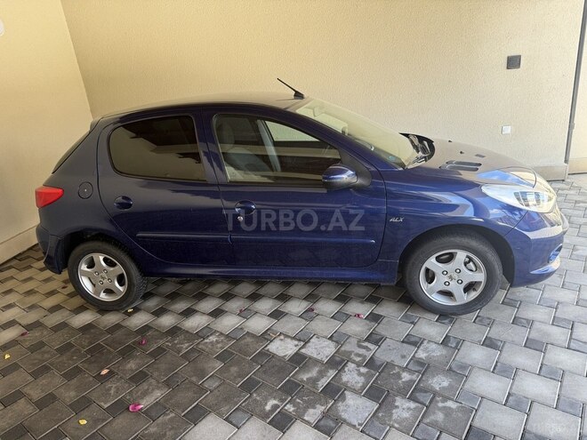 Peugeot 207i-3