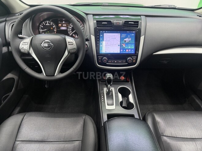Nissan Altima-9