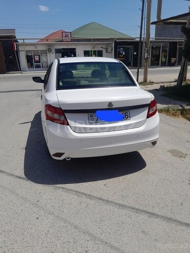 Saipa Saina-3