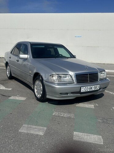 Mercedes C 240-4