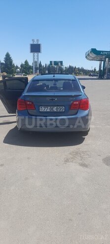 Chevrolet Cruze-4