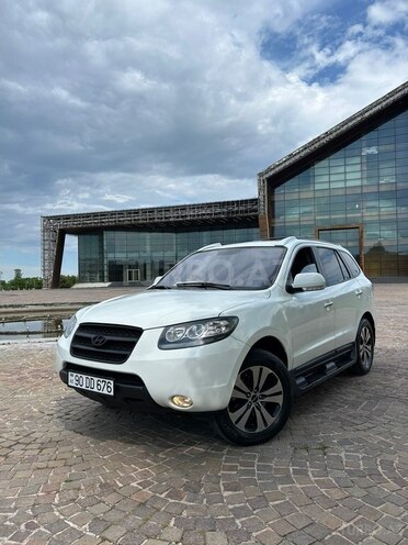 Hyundai Santa Fe-1