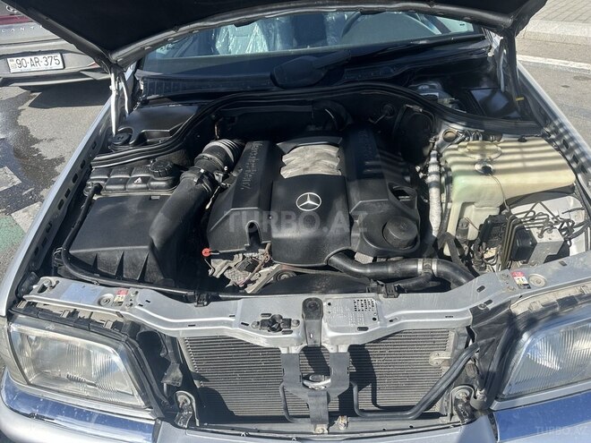 Mercedes C 240-9