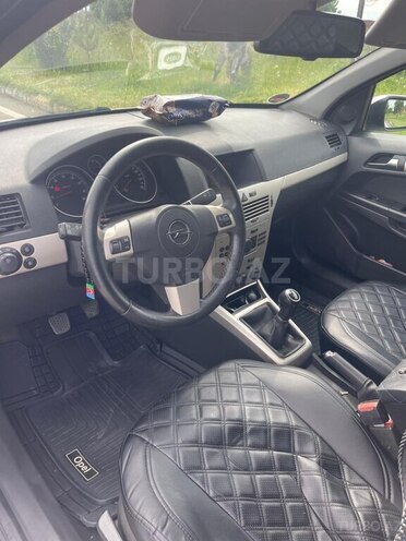 Opel Astra-14