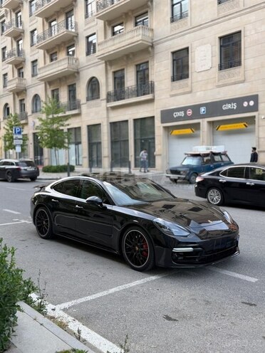 Porsche Panamera GTS 2019, 158,000 km - 4.0 l - Bakı