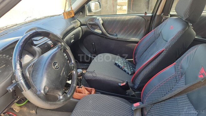Opel Astra-4