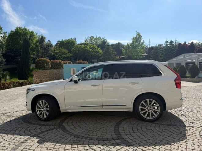 Volvo XC90-7