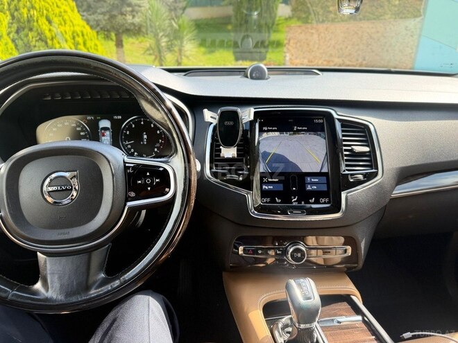 Volvo XC90-14