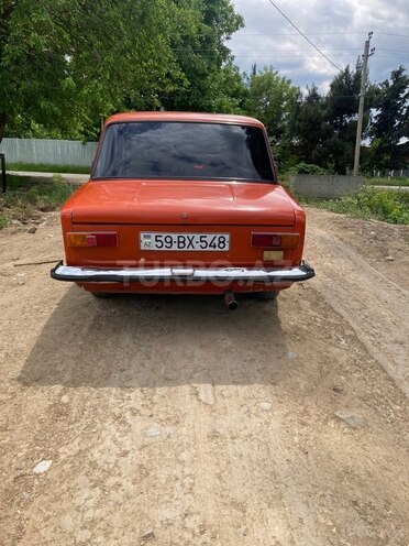 LADA (VAZ) 21011-2
