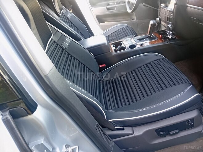 Volkswagen Touareg-7