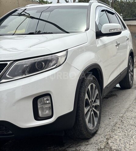 Kia Sorento-3