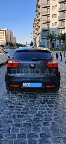 Kia Rio-4