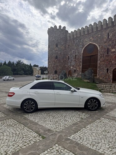 Mercedes E 200-6