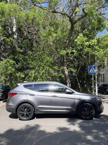 Hyundai Santa Fe-7