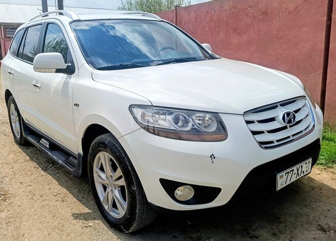 Hyundai Santa Fe-1