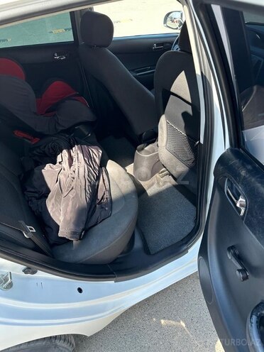 Hyundai i20-7