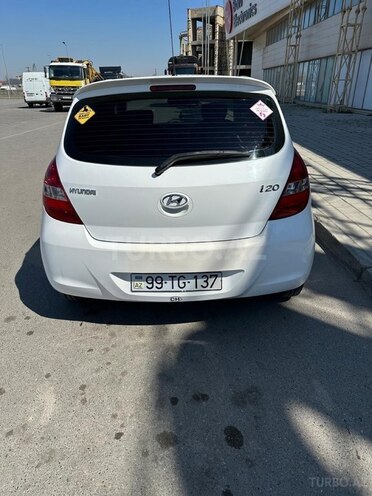 Hyundai i20-5