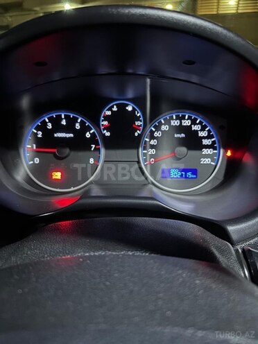 Hyundai i20-9