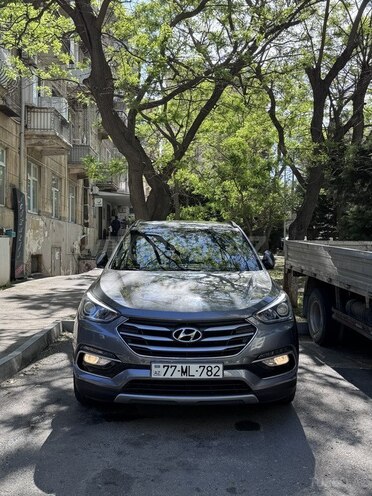 Hyundai Santa Fe-8