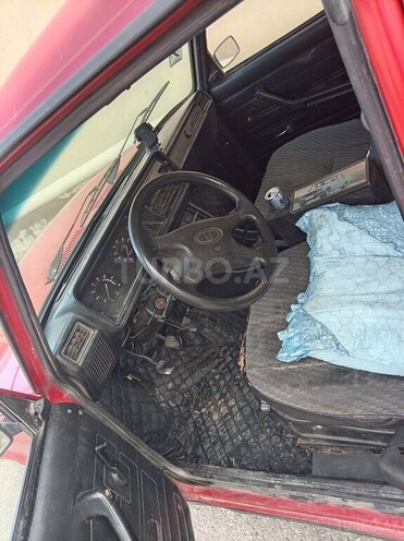 LADA (VAZ) 2107-4