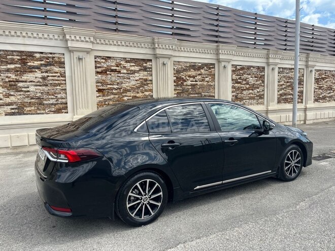 Toyota Corolla-6
