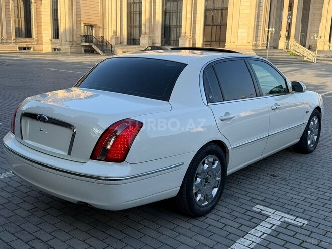 Kia Opirus-4