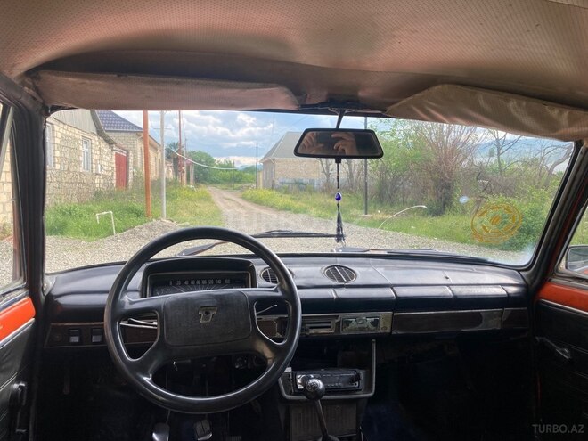 LADA (VAZ) 21011-8