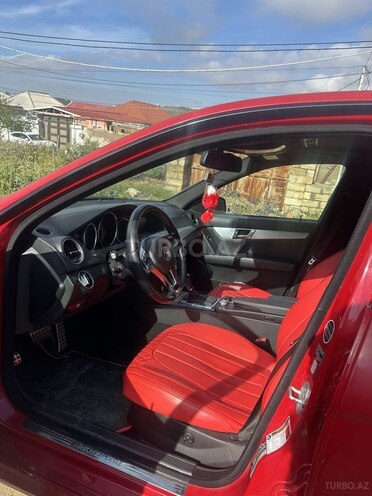 Mercedes C 250 4MATIC-8