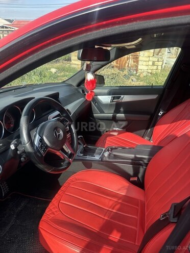 Mercedes C 250 4MATIC-9