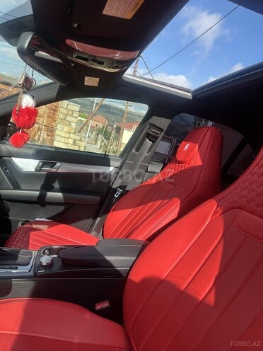 Mercedes C 250 4MATIC-6