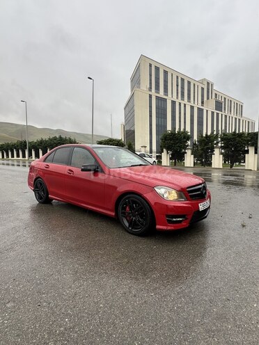 Mercedes C 250 4MATIC-4