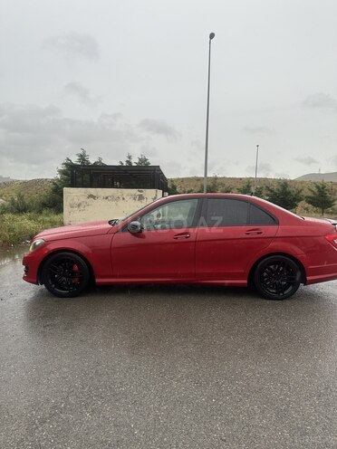 Mercedes C 250 4MATIC-3