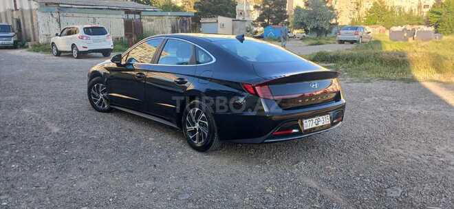 Hyundai Sonata-3