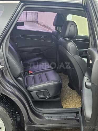 Kia Sorento-10