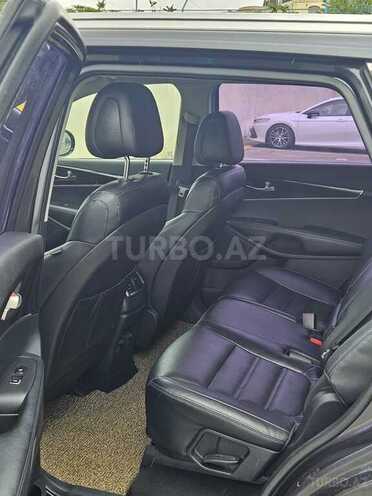 Kia Sorento-9