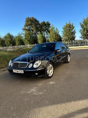 Mercedes E 280-3
