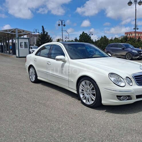 Mercedes E 350-7