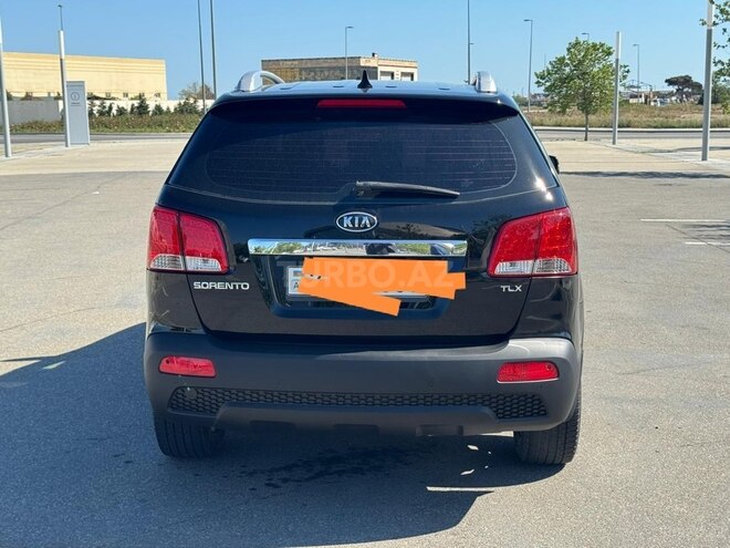 Kia Sorento-2