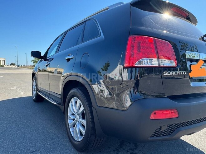 Kia Sorento-11