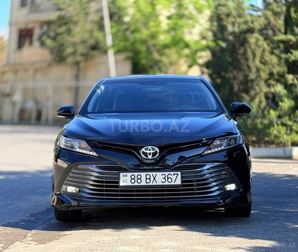 Toyota Camry-1