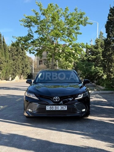 Toyota Camry-3